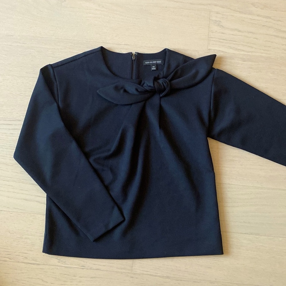 Banana Republic Black Top